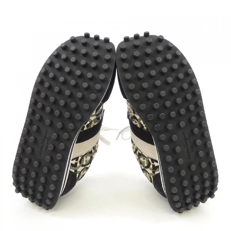 Giày sneaker SALVATORE FERRAGAMO - Hàng hiệu Authentic 829385