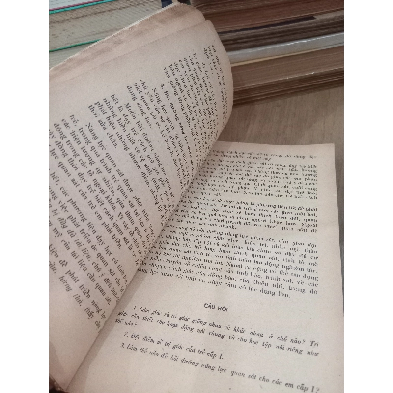 Tâm lý học: Tài liệu dùng trong các trường Sư phạm cấp I - Tổ tâm lý học cấp I Viện nghiên cứu khoa học giáo dục 786574