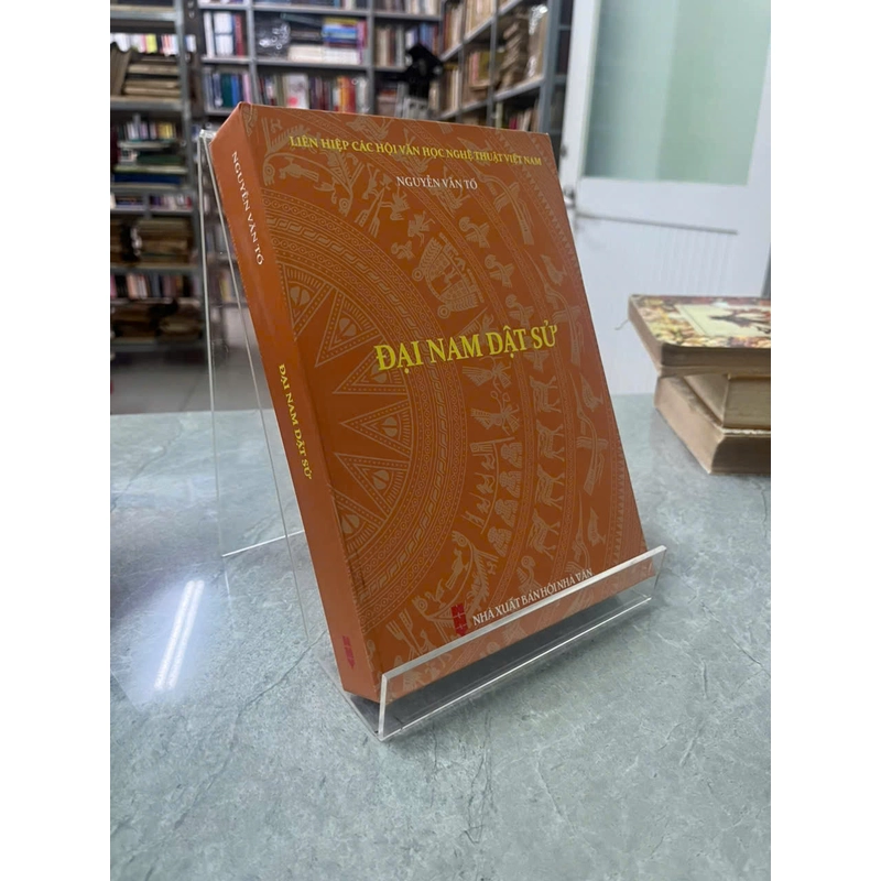 ĐẠI NAM DẬT SỬ 536319