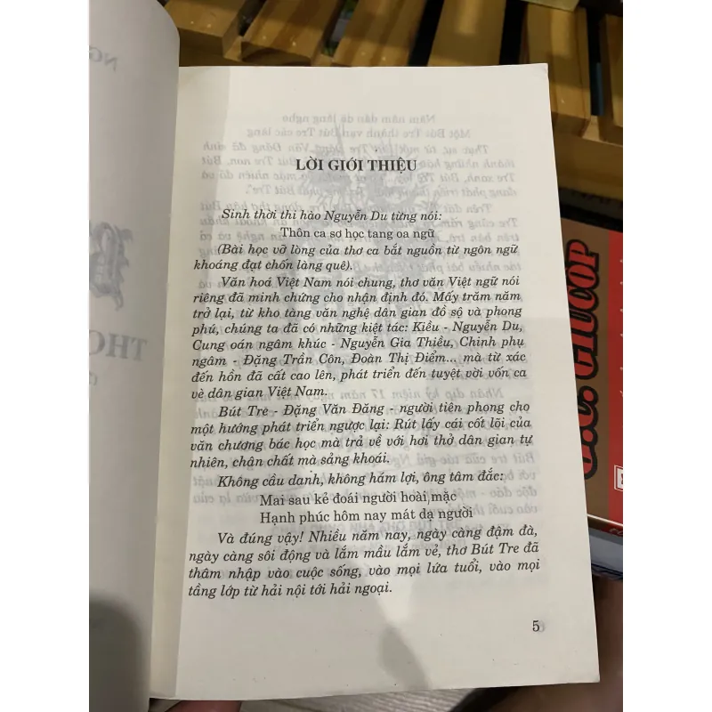 BÚT TRE - THƠ VÀ GIAI THOẠI (XB 2003) 758188