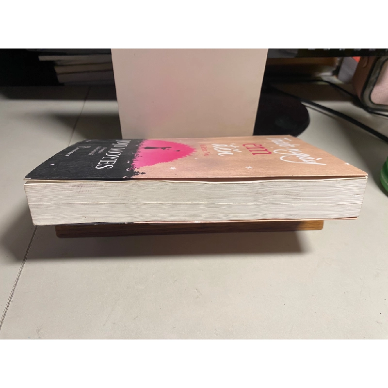 Trước ngày em đến- Tác giả: JoJo Moyes- NXB Trẻ 2016- Sách lưu kho có rách gáy như hình chụp 446730