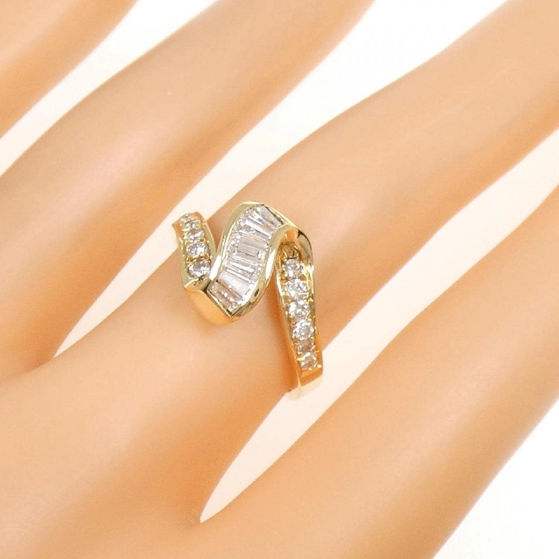 Nhẫn kim cương 750YG - Hàng hiệu Authentic 852019