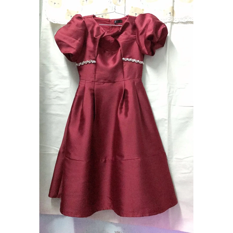 Đầm dài đỏ đô 499894