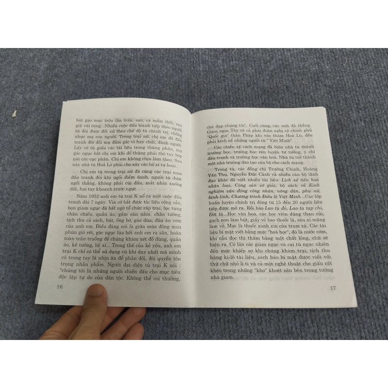KỂ CHUYỆN NHÀ TÙ HỎA LÒ 479790