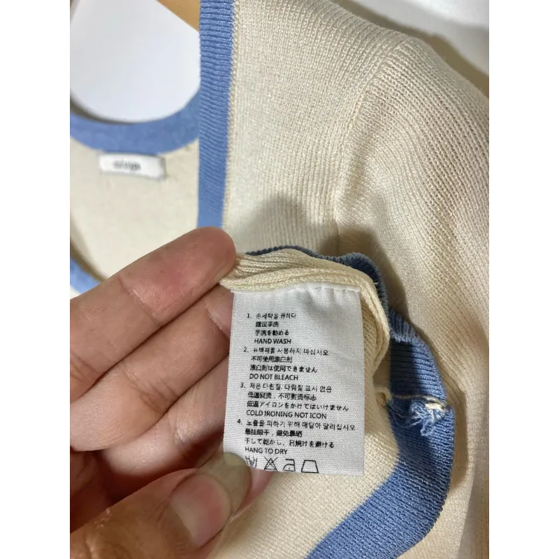 Áo Mongtoghi Hàn Hiệu Vivi's Type Fit < 55Kg 798915