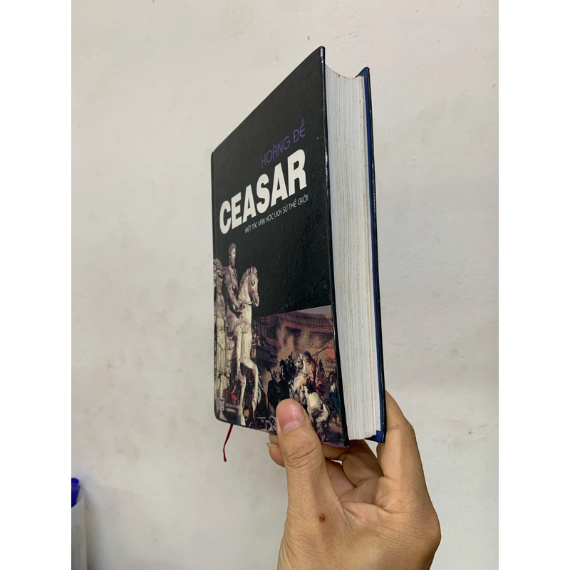 Hoàng đế ceasar. Bìa cứng. 999 443227