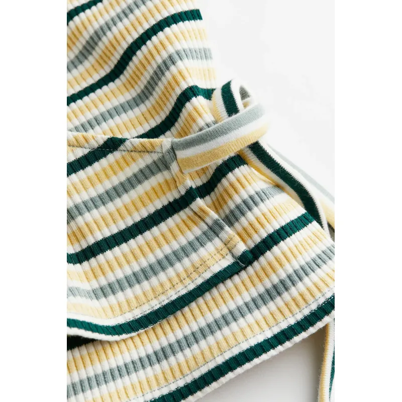 ÁO H&M CROPTOP THUN GÂN BỌC NGOÀI SIZE M 784888