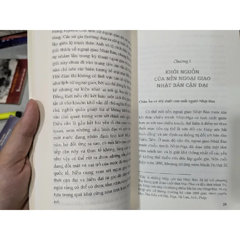 Ngoại giao Nhật Bản - Irie Akira 598472