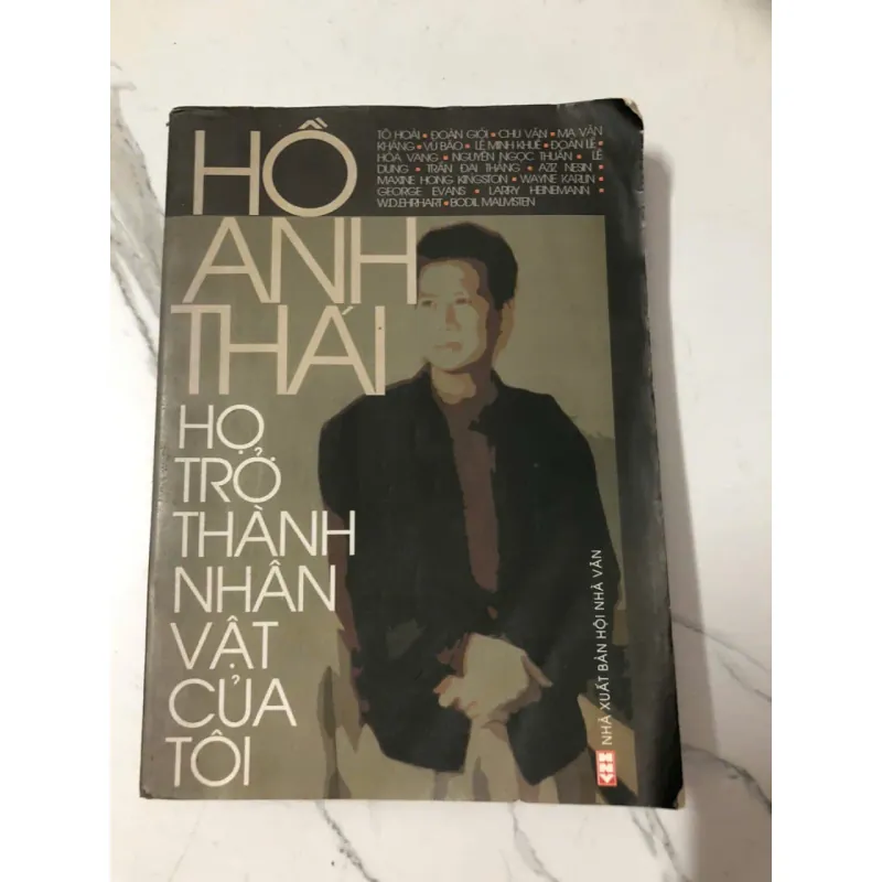 Họ trở thành nhân vật của tôi - Hồ Anh Thái 997137