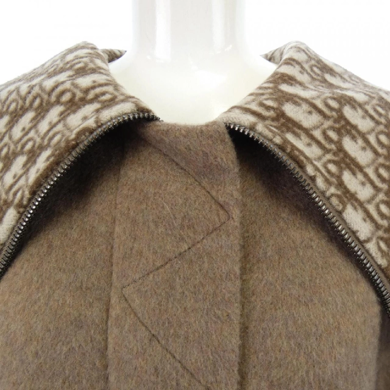 クリスチャンディオール CHRISTIAN DIOR ディオールオブリーク OBLIQUE 310M37A1375 ケープ - Hàng hiệu Authentic 823640