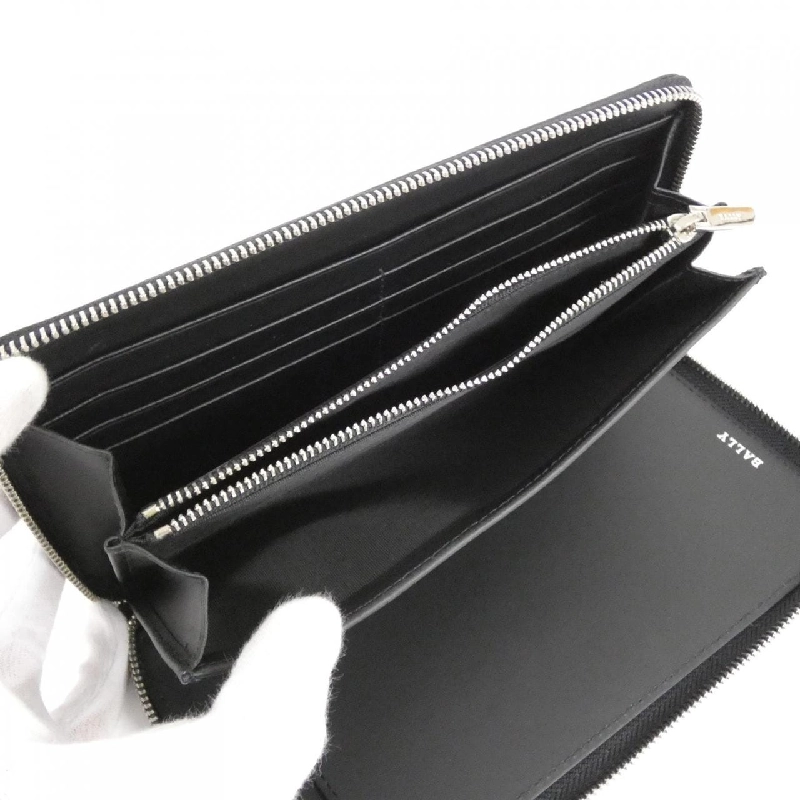 Ví BARRY TITEVIN O 620409