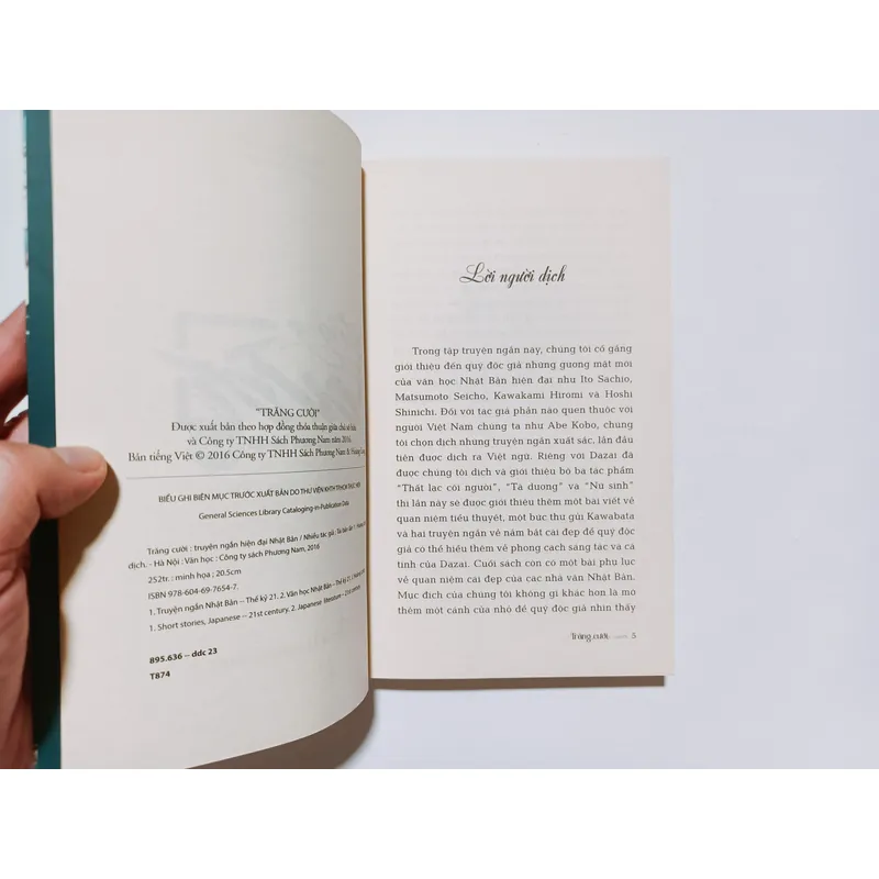 Trăng Cười – Tuyển Tập Truyện Ngắn Hiện Đại Nhật Bản

 716578