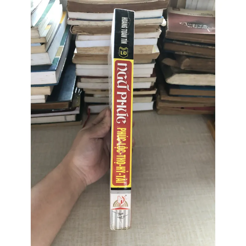 Ngũ Phúc-Hoàng Toàn Tín 962834