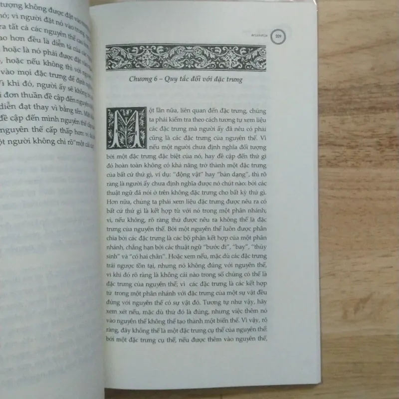 Chủ đề - Aristotle 553247