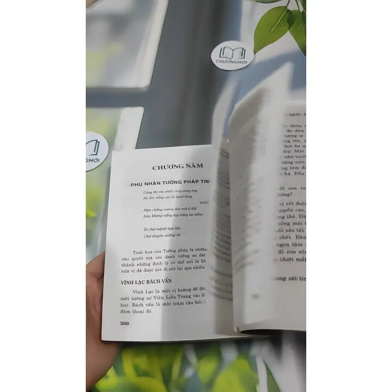 Người Đàn Bà Trong Tướng Mệnh - Lê Thành 727384