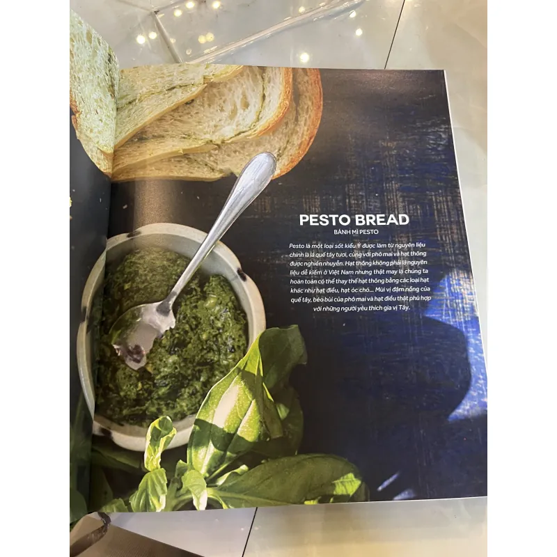 KHU VƯỜN DÂU ĐỎ - HƯƠNG THẢO 778576