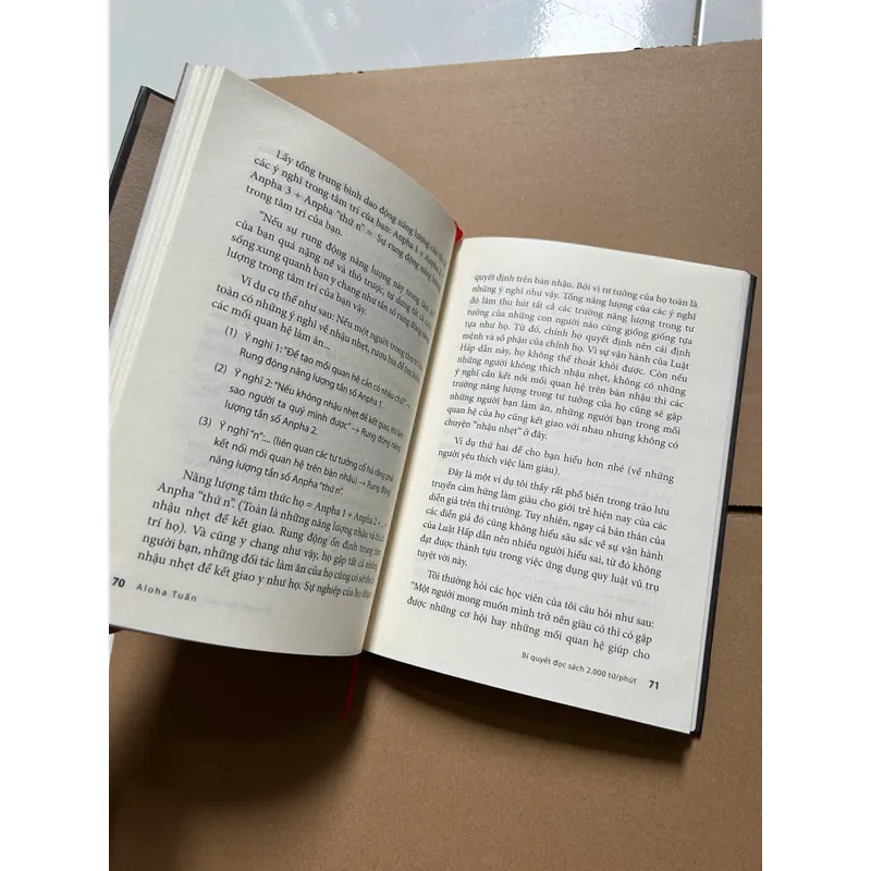 Bí quyết đọc sách 2000 từ/phút - Aloha Tuấn 717419