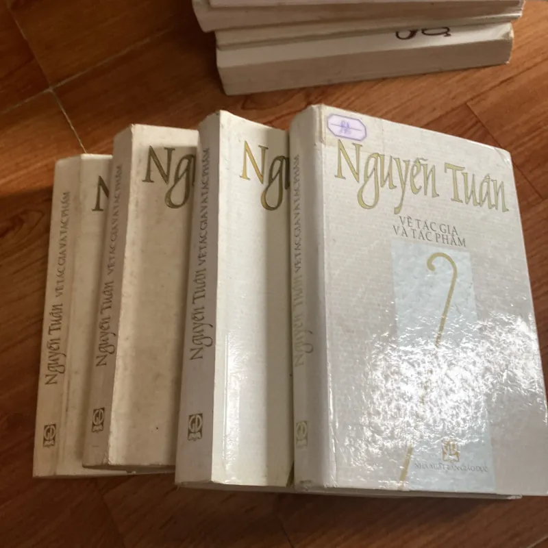 Nguyễn Tuân về tác gia tác phẩm 1042346