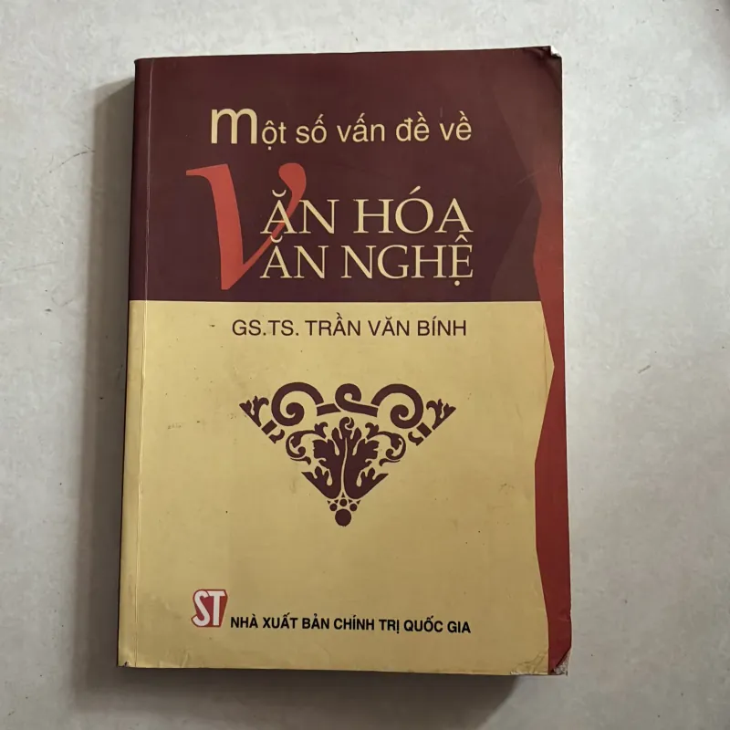 Một số vấn đề về văn hóa văn nghệ - Trần Văn Bính 783520