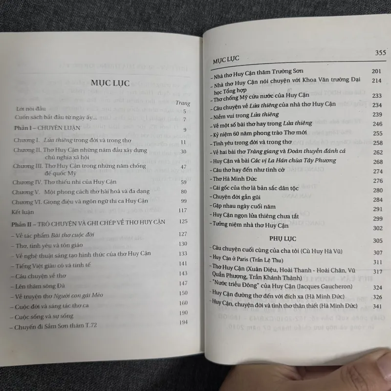 Huy Cận: Ngọn lửa thiêng không tắt - Hà Minh Đức 925470