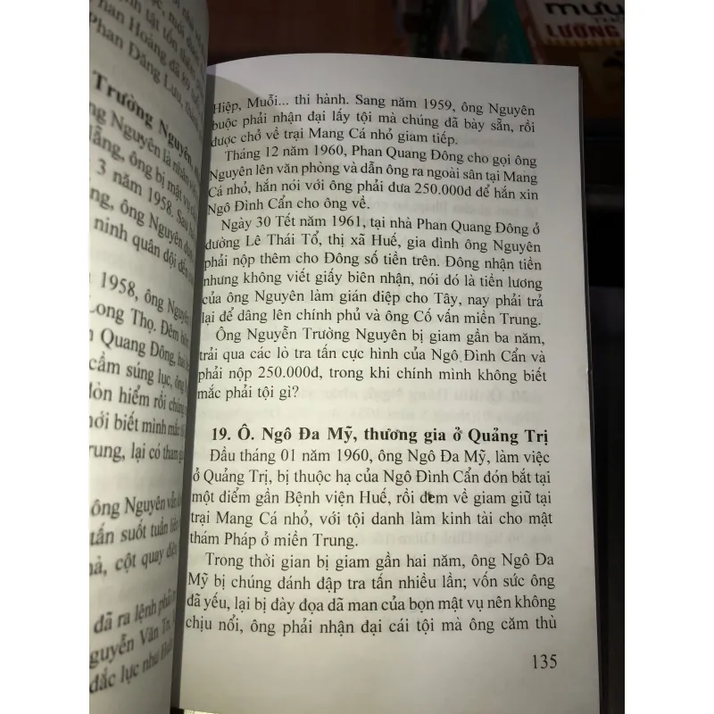 Tử ngục Chín Hầm & Những điều ít biết về Ngô Đình Cẩn - Dương Phước Thu 800251