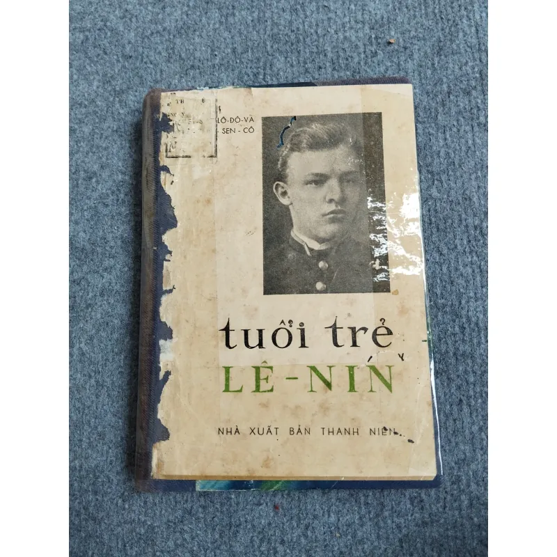 TUỔI TRẺ LÊ - NIN 688763