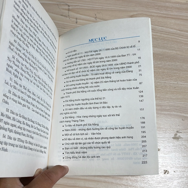 II Tựa sách: Sổ Tay Tuyên Truyền Năm 2000 - Ban Tuyên Giáo Thành Uỷ Đà Nẵng - 2000 548701