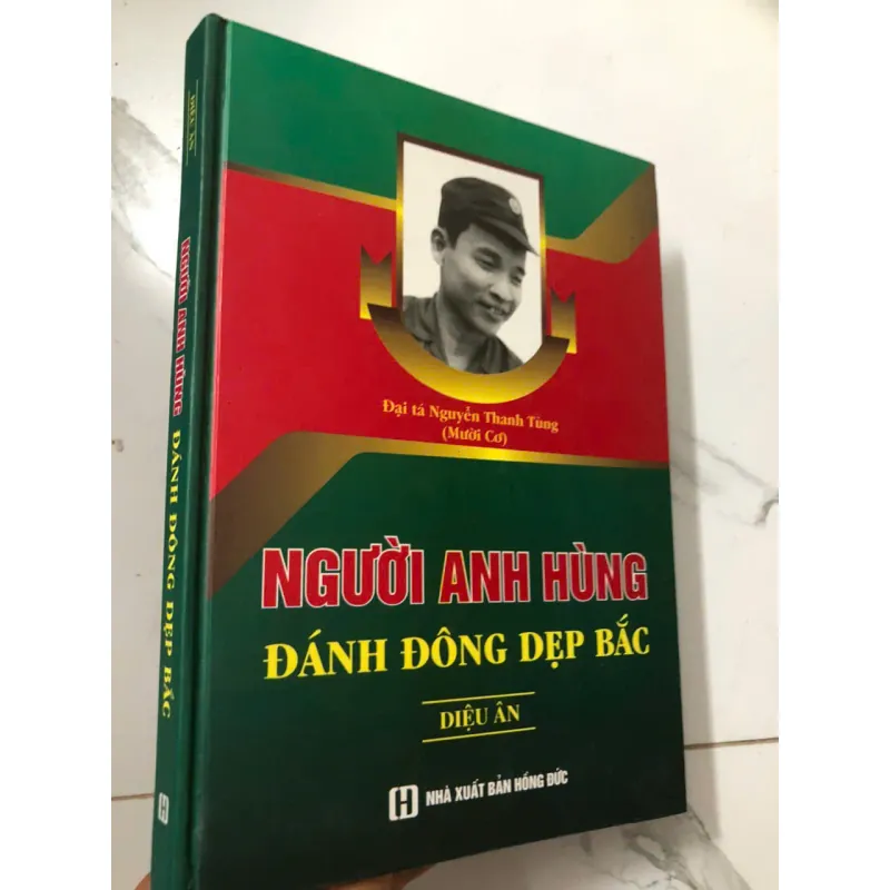 Người anh hùng đánh đông dẹp bắc - Diệu Ân 997192