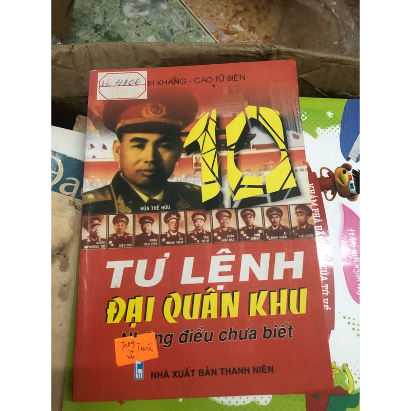 10 tư lệnh đại quân khu những điều chưa biết in 800 cuốn năm 2001 452430