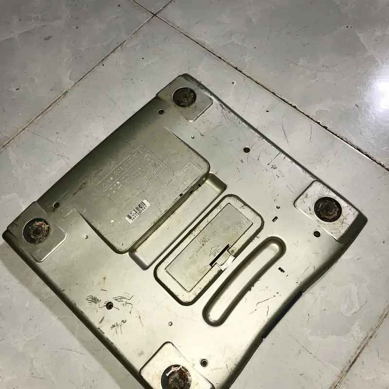 Cân sức khỏe điện tử Nhật bãi 150kg 733818