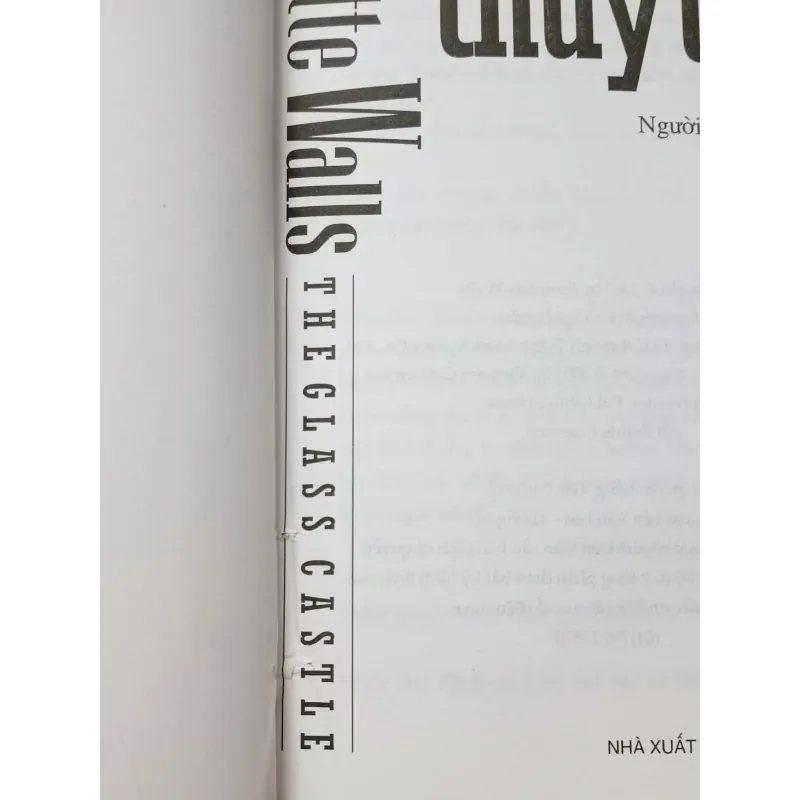 Lâu đài Thủy Tinh (Jeannette Walls) 957636