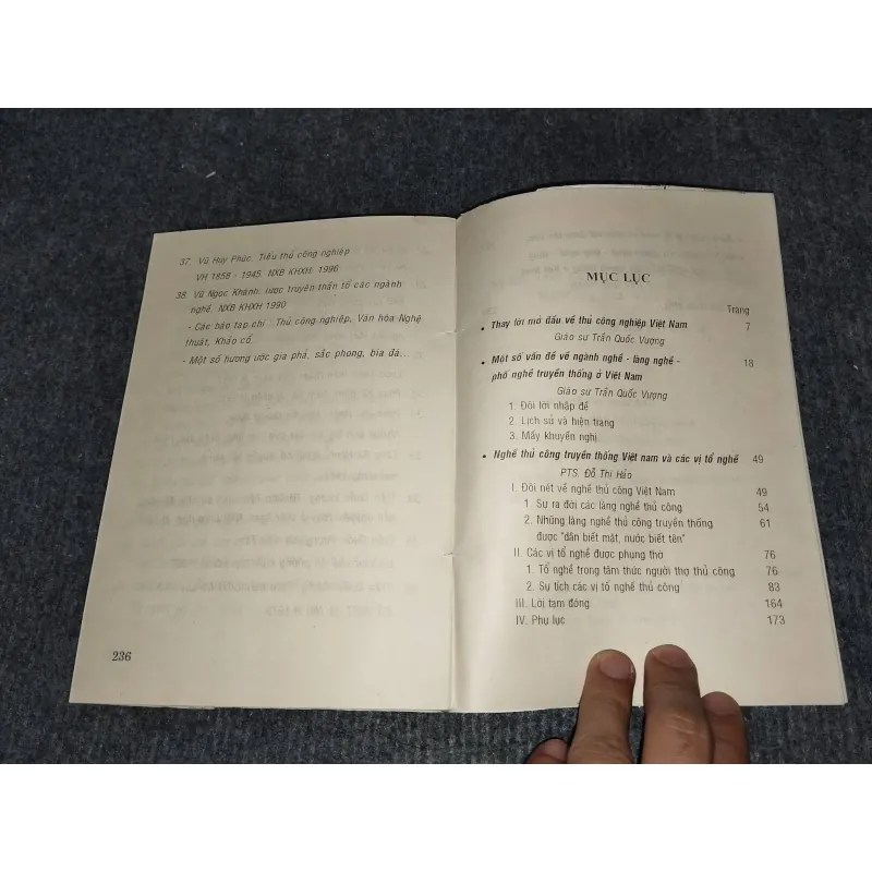 NGHỀ THỦ CÔNG TRUYỀN THỐNG VIỆT NAM VÀ CÁC VỊ TỔ NGHỀ 991141