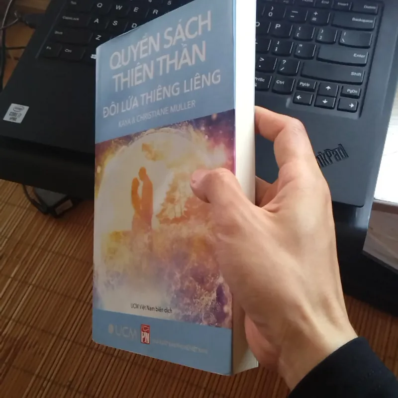Quyển sách thiên thần, Đôi lứa thiêng liêng - UCM Việt Nam - Kaya & Christiane Muller 937215