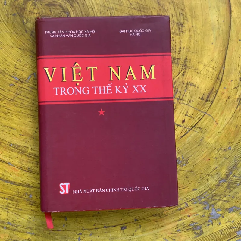  VIỆT NAM TRONG THẾ KỶ XX 748141