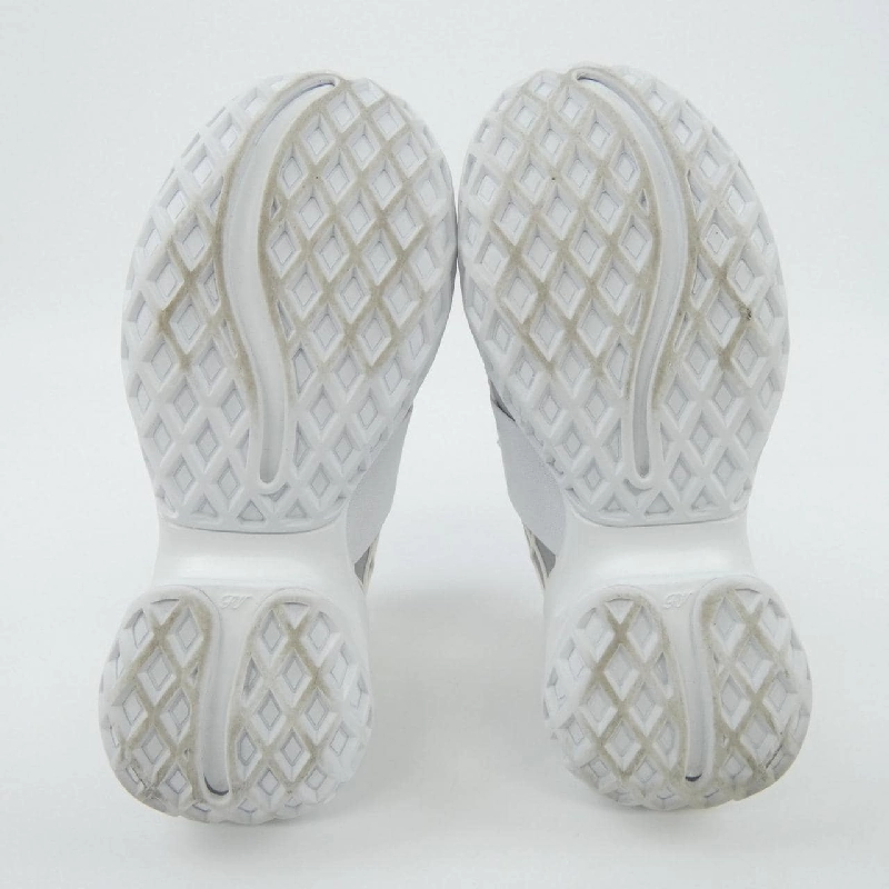 Giày sneaker vải Vivienne Roger Vivier với dây đeo đàn hồi 659117