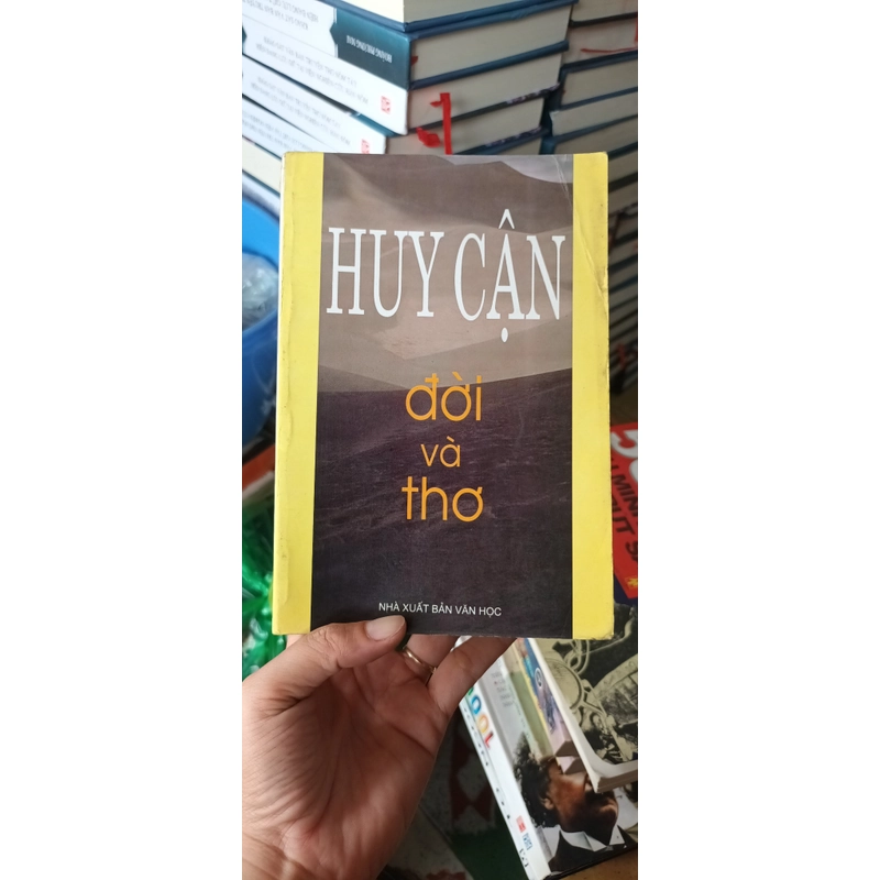 Huy Cận Thơ Và Đời 550039