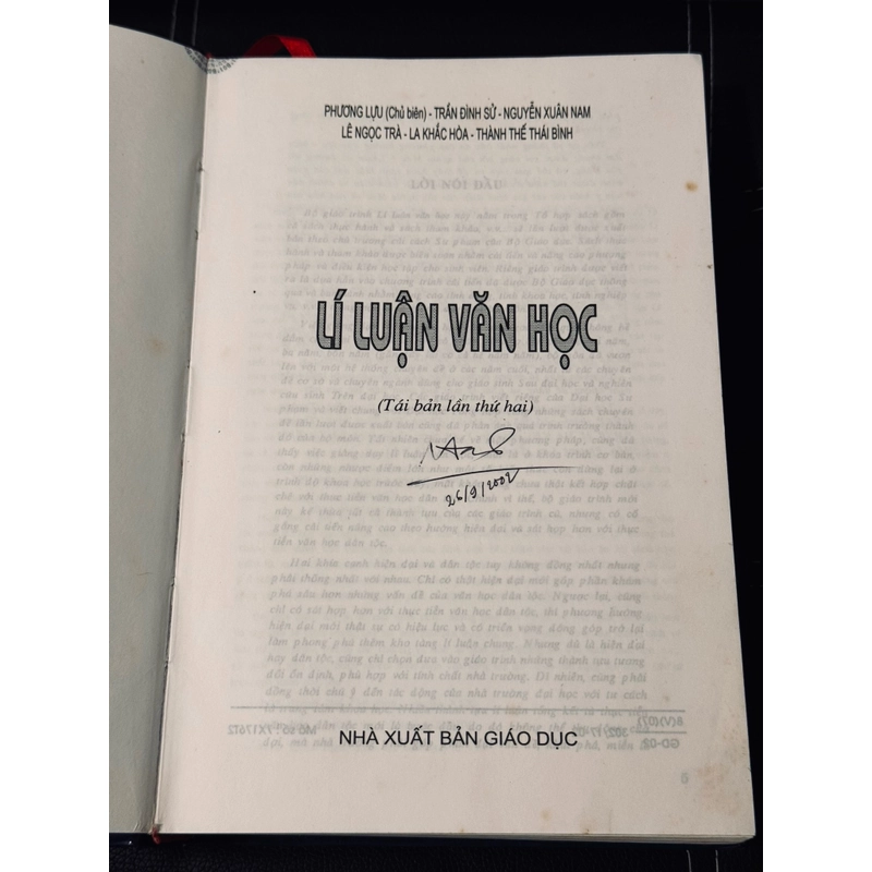 Lí luận văn học (bìa cứng) 552663