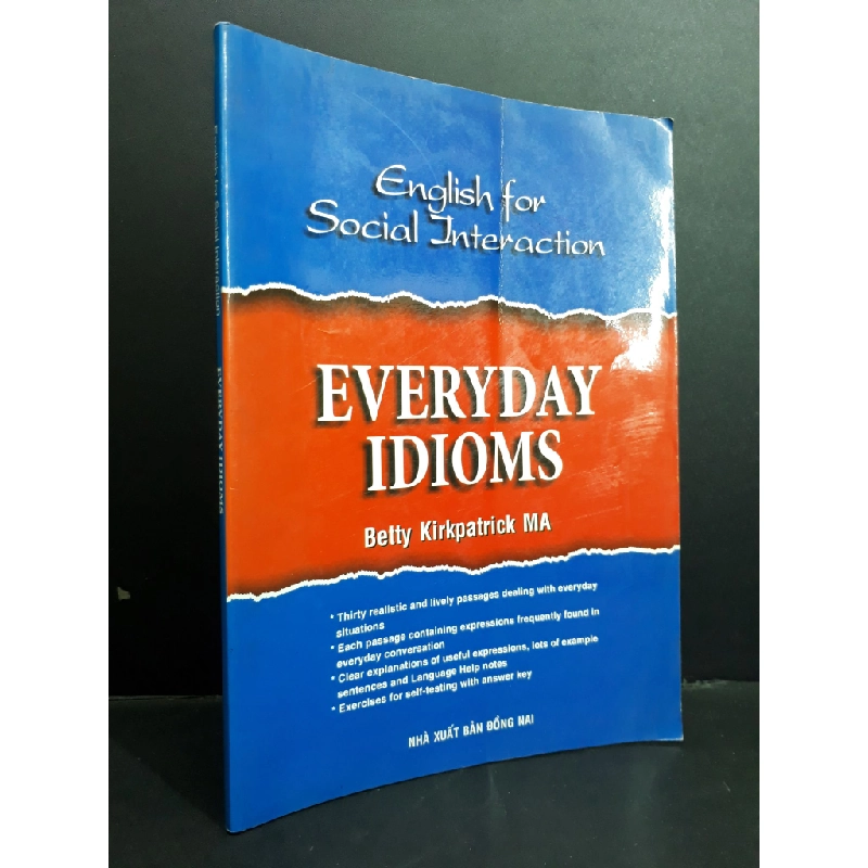 Everyday idioms mới 80% ố gấp bìa có viết lên bìa 2009 HCM2811 HỌC NGOẠI NGỮ 354658