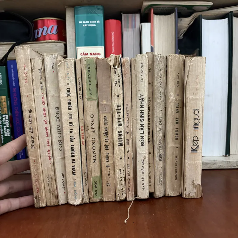 II Sách Xưa: Văn Học Nước Ngoài 8x (15 Cuốn) 606012