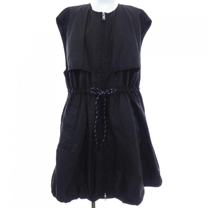 Đầm PRADA logo hình tam giác 230730 SOOO 1WQ9 - Hàng hiệu Authentic 812375