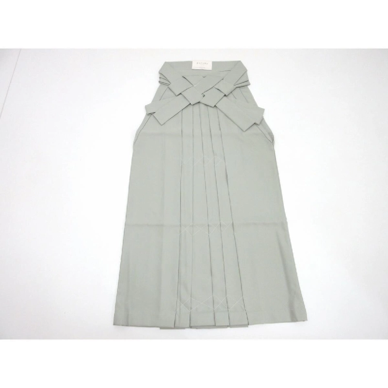 Quần nữ không họa tiết, chiều dài 99cm, kích thước LL - Hàng hiệu Authentic 878091