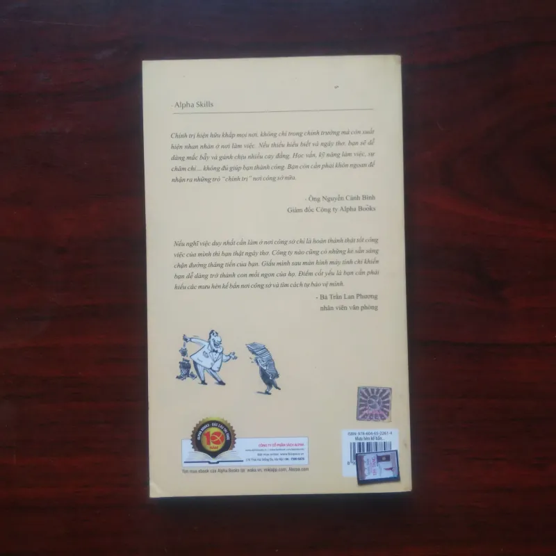 [Sách Tâm Lý] Mưu Hèn Kế Bẩn Nơi Công Sở (Mike Phipps & Colin Gautreys) 976737