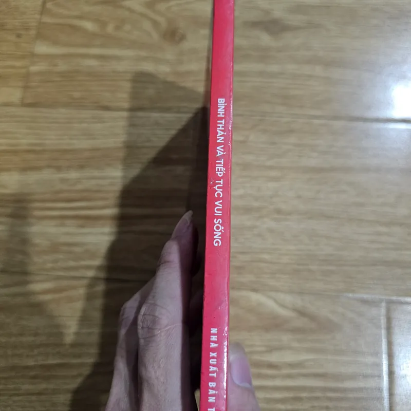 Bình thản và tiếp tục sống vui
Giá  702901