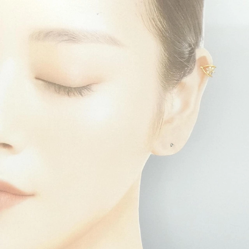 K18YG Hoa Tai Kim Cương 0.075CT Một Bên - Hàng hiệu Chính hãng 878129