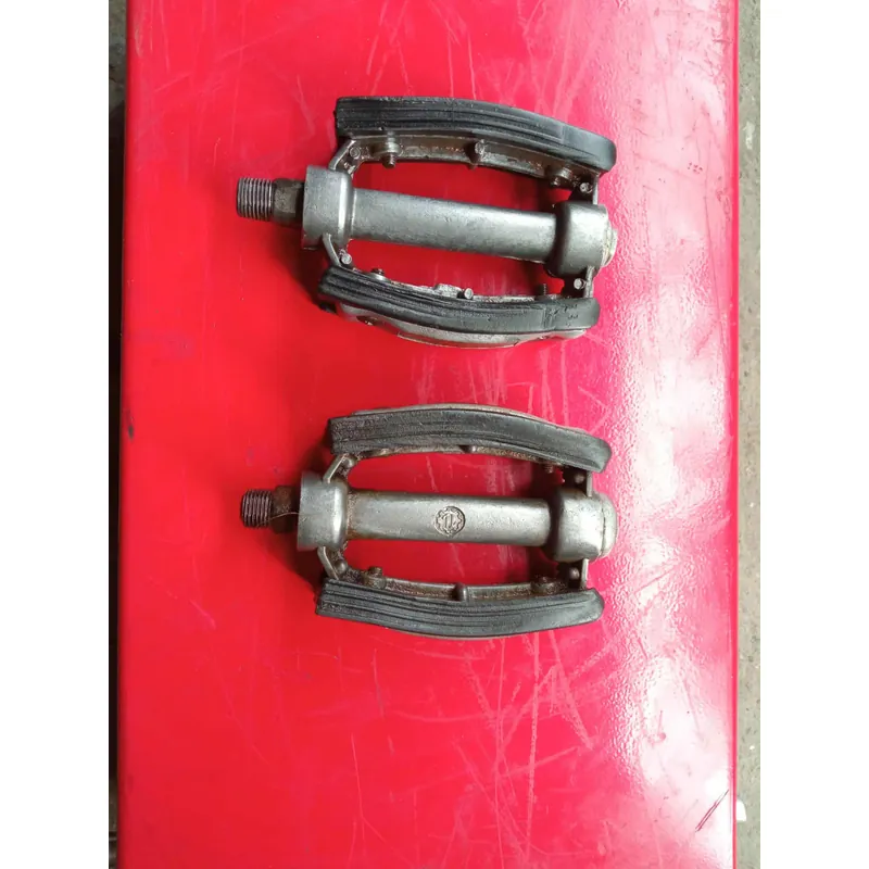 ĐÔI BÀN ĐẠP XE ĐẠP CỔ XƯA BẰNG HỢP KIM NHÔM SIÊU BỀN ... 604486