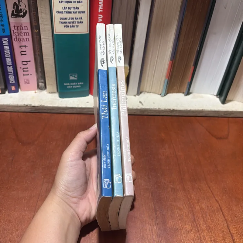 II Đối Thoại Với Các Nền Văn Hóa: Thái Lan, Indonesia, Philippines - Trịnh Huy Hóa - 2002 789373