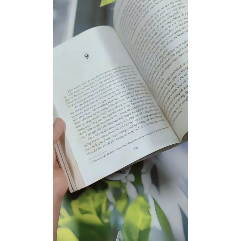 Tín Đồ Shopping Oanh Tạc Manhattan - Sophie Kinsella 744776