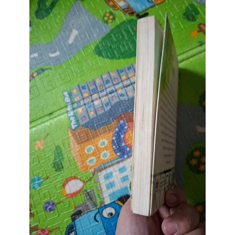 Đôi Mắt Của Hầu Gái 1022506