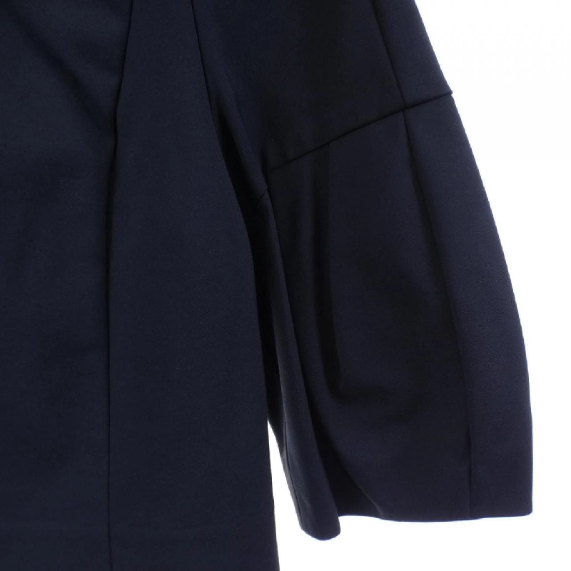 Áo ADORE - Hàng hiệu Authentic 812183