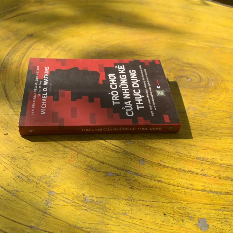 TRÒ CHƠI CỦA NHỮNG KẺ THỰC DỤNG- MICHAEL D. WATKINS 780473